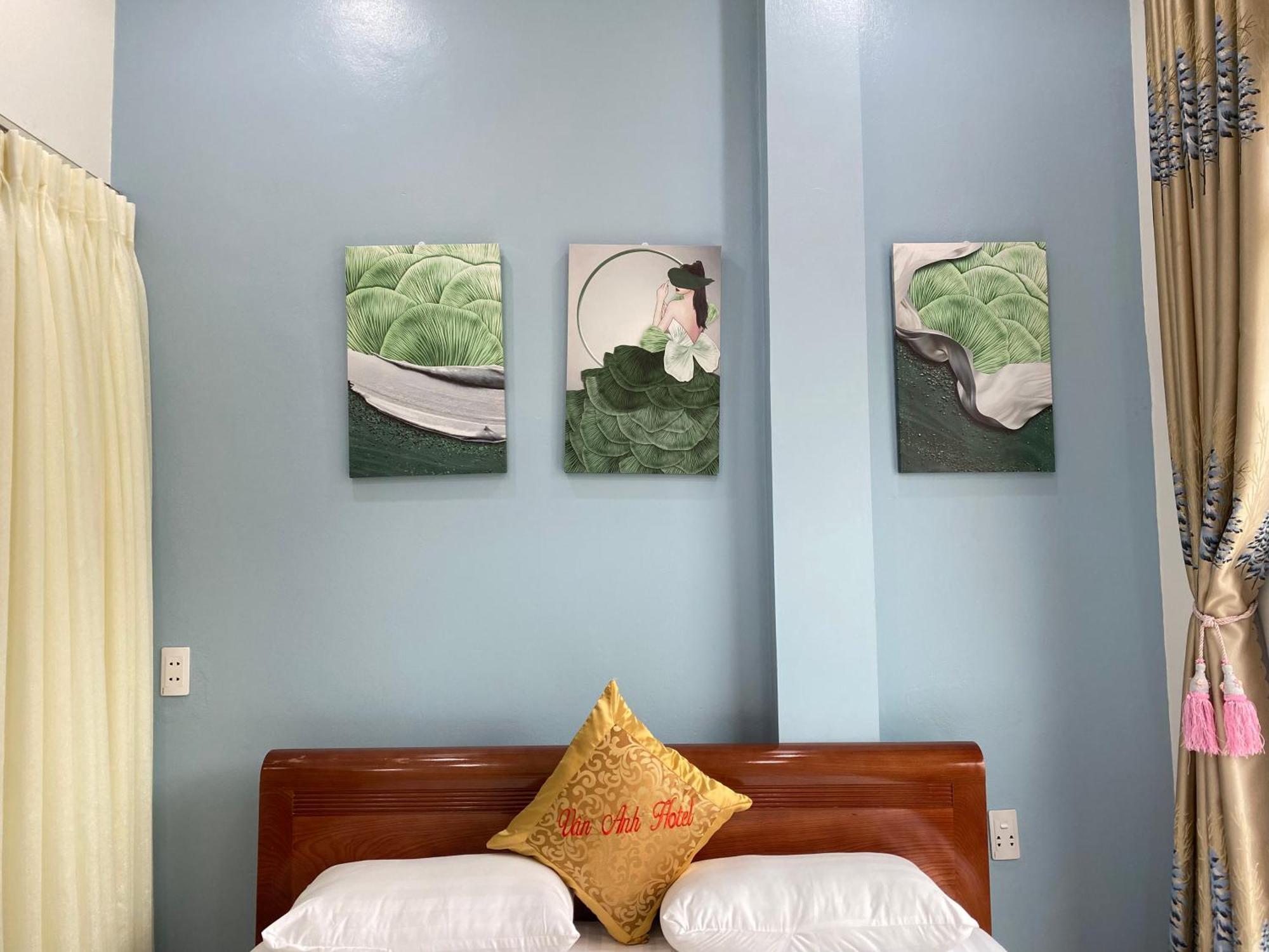 Van Anh Hotel - Restaurant Dong Van  Extérieur photo