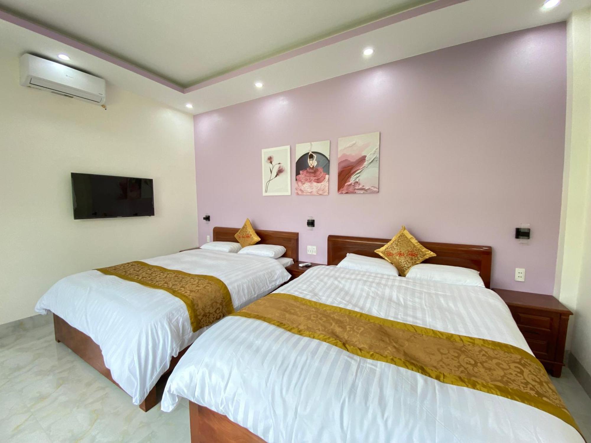 Van Anh Hotel - Restaurant Dong Van  Extérieur photo