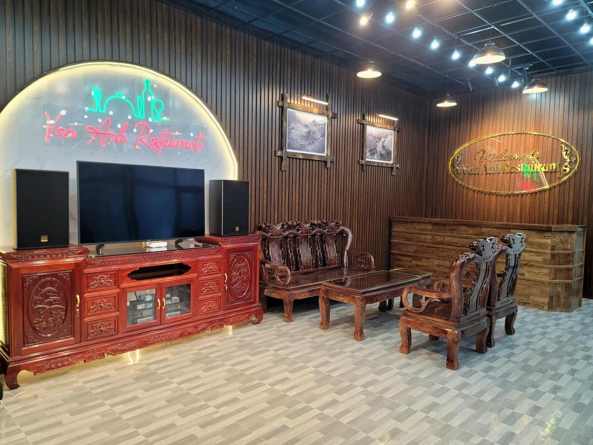 Van Anh Hotel - Restaurant Dong Van  Extérieur photo