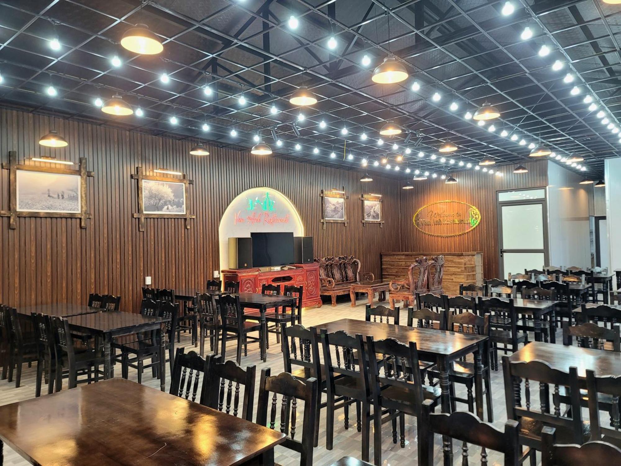 Van Anh Hotel - Restaurant Dong Van  Extérieur photo